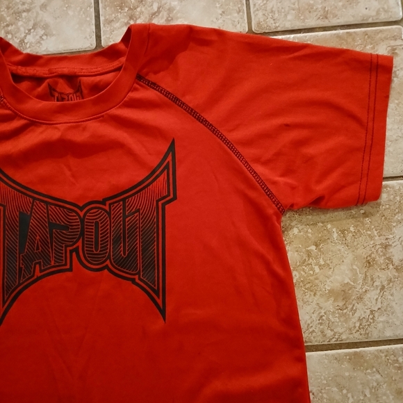 #0160 Boys 100% Tap-Out Shirt Size Small With Wear & Tear As Shown - Picture 6 of 16